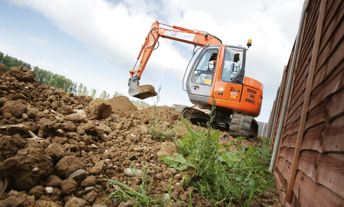 Аренда мини-экскаватора Hitachi ZAXIS 85US