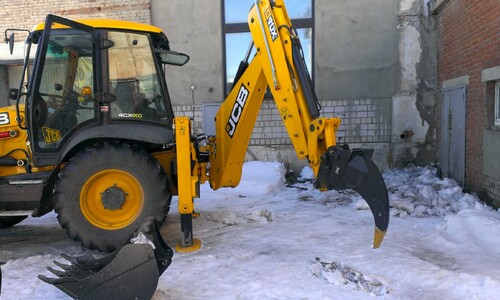 Экскаватор JCB 4CX с рыхлителем